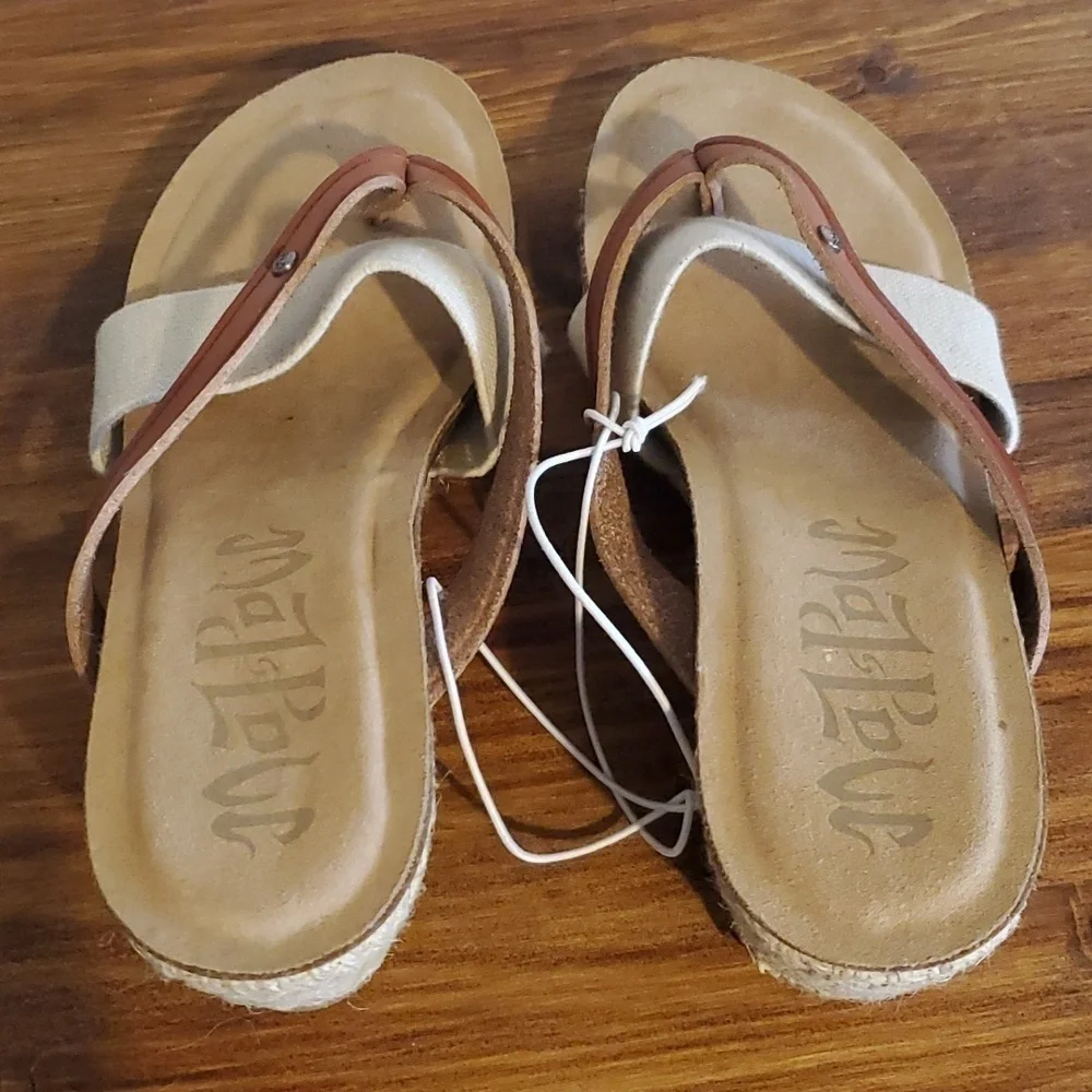 Mad love Womens Leather & Textile Thong Wedge Slide Neutral boho New! Sz.7